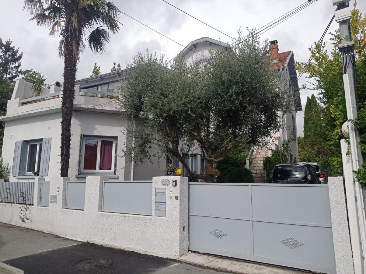80 M2 Independant 4 Personnes Direct Gare Ou Aeroport Jardin Piscine Apartment Toulouse Bagian luar foto